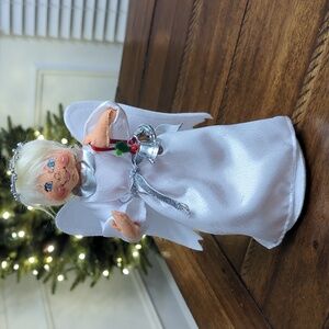 Annalee 2013 9" Silver Sparkle Angel Figure 650313